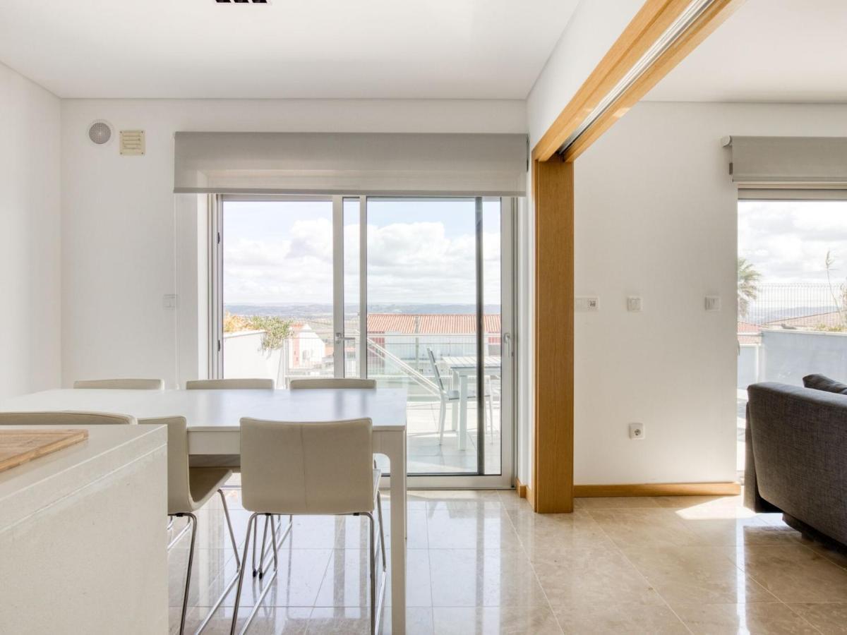 Modern Holiday Home In Salir Do Porto With Swimming Pool Salir de Porto Zimmer foto